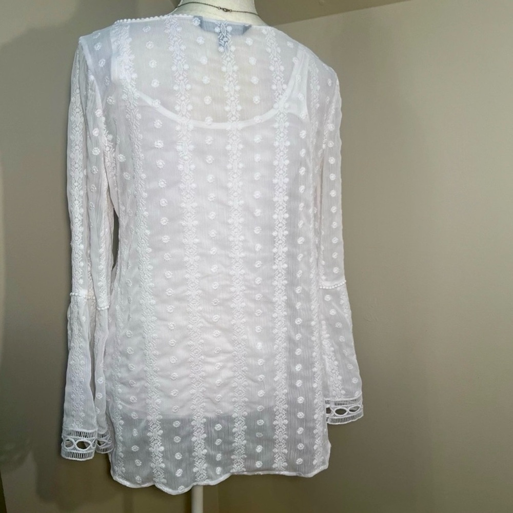 WHBM Embroidered Top - Picture 2 of 4